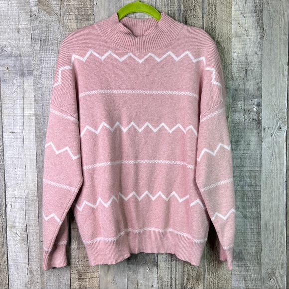 Lost + Wander Sweaters - Lost Wander Size XS/S Pink & White Printed Mock Neck Pullover Sweater Su…